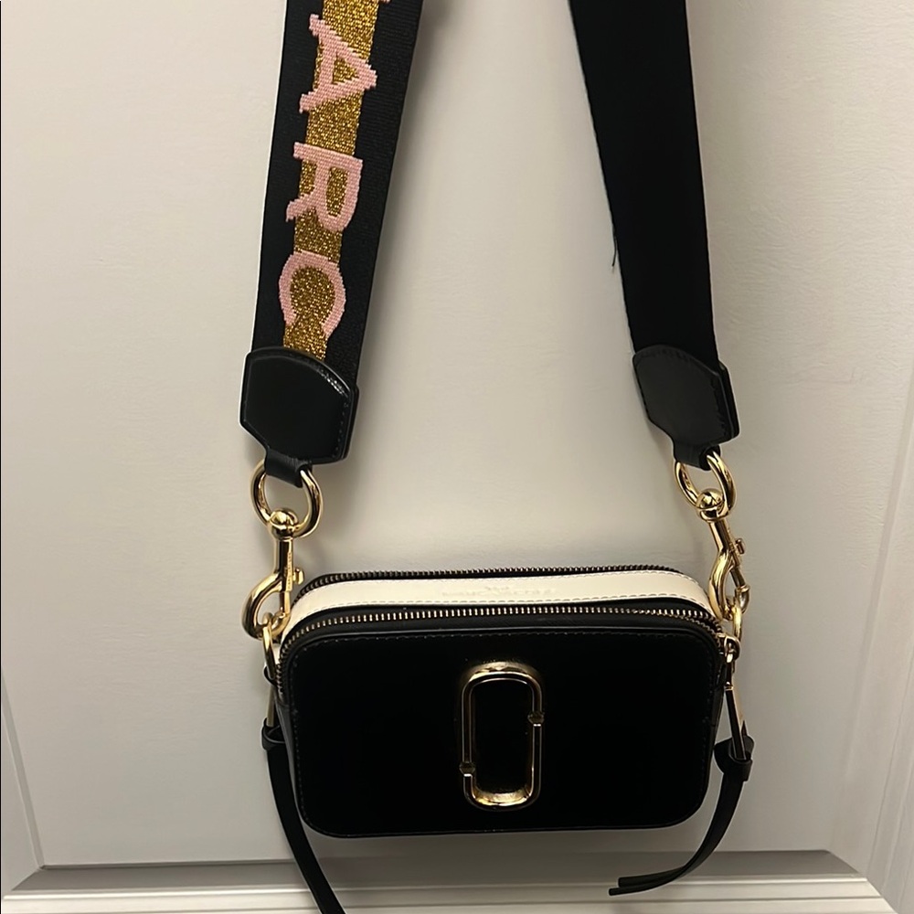 Marc Jacobs Snapshot